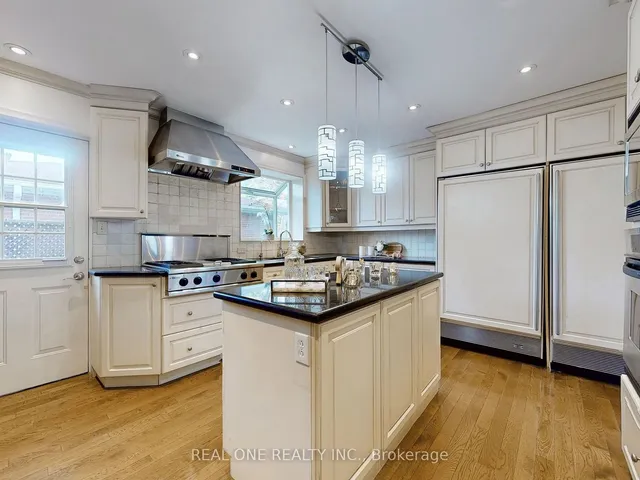 Additional image 10 of 6 Morewood Cres