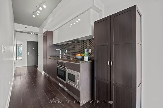 Additional image 6 of 220 George St Unit 504