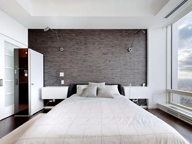 Additional image 18 of 180 University Ave Unit 5004