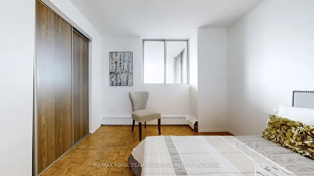 Additional image 25 of 3380 Eglinton Ave Unit 1709