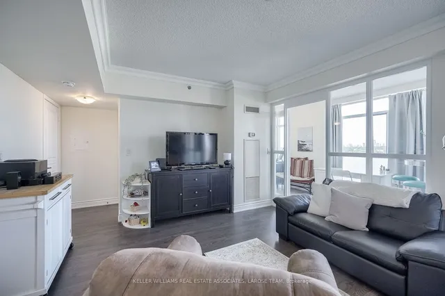 Additional image 4 of 3 Marine Parade Dr Unit 2106