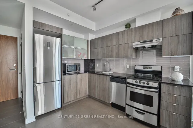 Additional image 9 of 170 Fort York Blvd Unit 2404