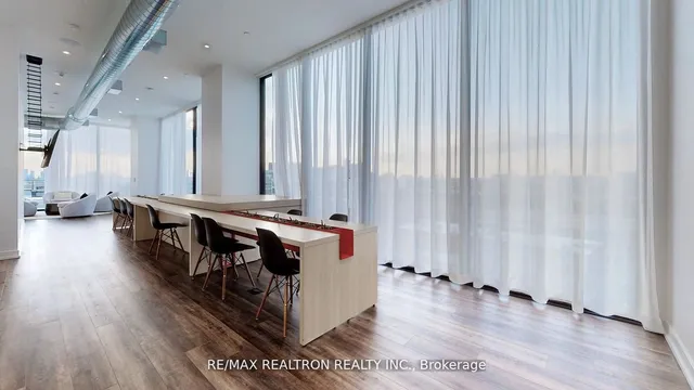 Additional image 38 of 135 East Liberty St Unit 2012