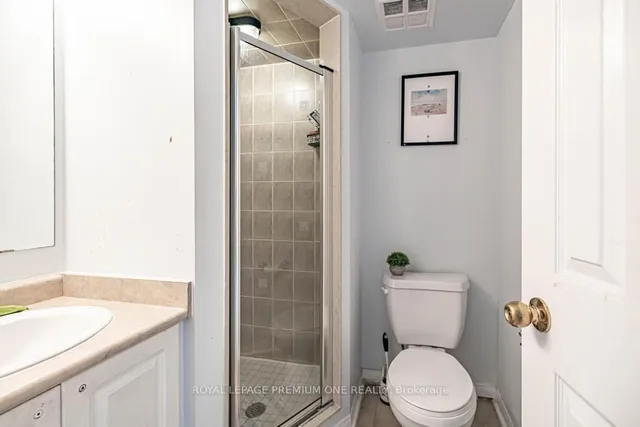 Additional image 23 of 65 Turntable Cres Unit 90