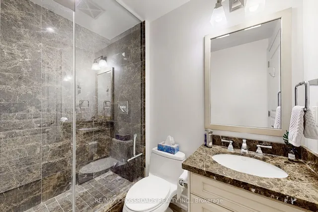Additional image 16 of 20 Burkebrook Pl Unit 223