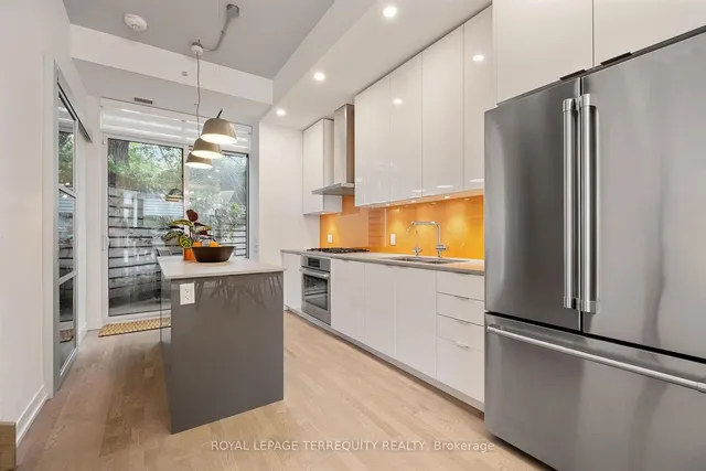 Additional image 8 of 38 Howard Park Ave Unit 157