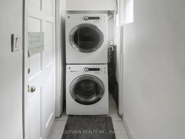 Additional image 12 of 56 Niantic Cres