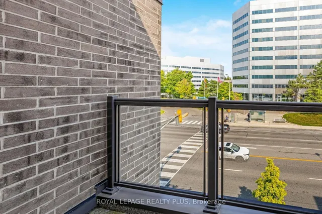 Additional image 26 of 721 Lawrence Ave Unit 84