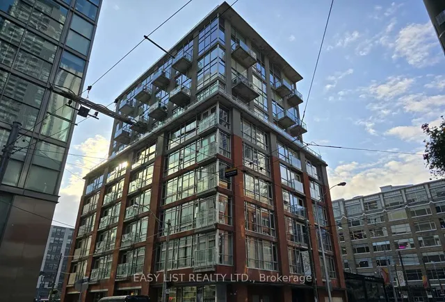 Additional image 33 of 36 Charlotte St Unit 501