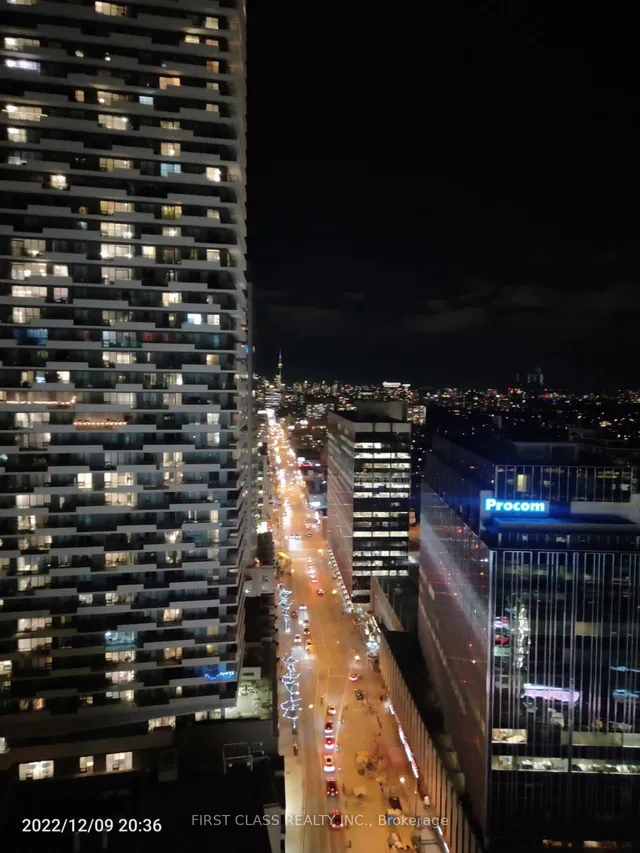 Additional image 20 of 8 Eglinton Ave Unit 2102
