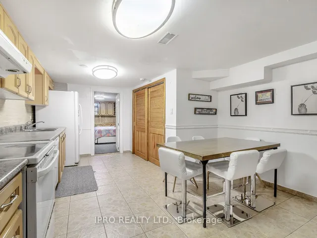 Additional image 8 of 22 Holmesdale Cres