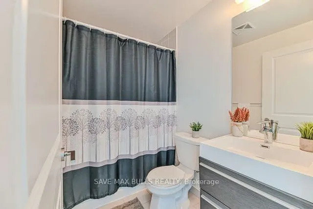 Additional image 29 of 17 Zorra St Unit 1906