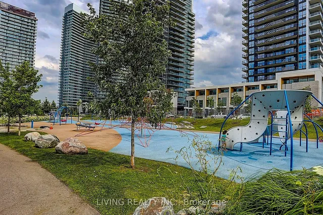 Additional image 25 of 117 McMahon Dr Unit 211