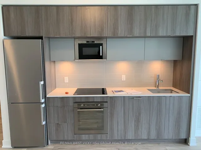 Additional image 3 of 585 Bloor St Unit 3624
