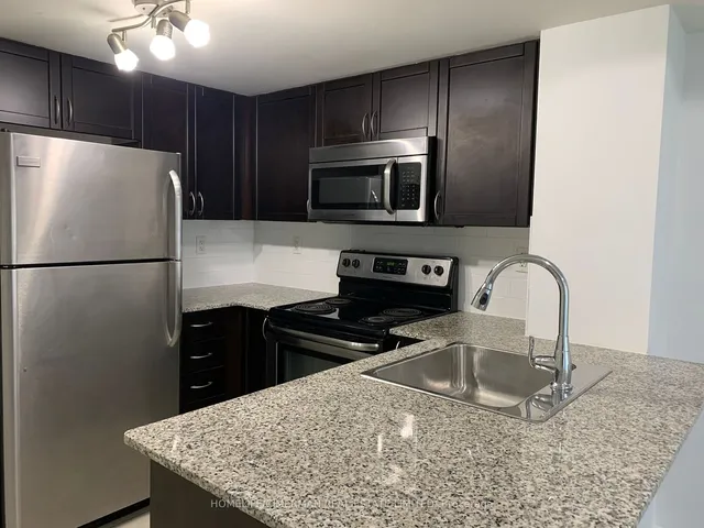 Additional image 10 of 816 Lansdowne Ave Unit 316