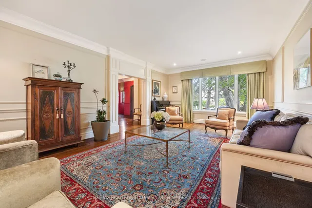 Additional image 8 of 14 Cosmic Dr