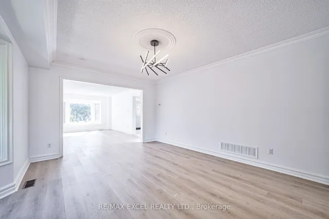 Additional image 14 of 66 Dempster St