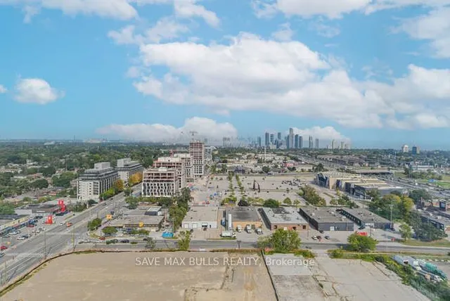 Additional image 32 of 17 Zorra St Unit 1906