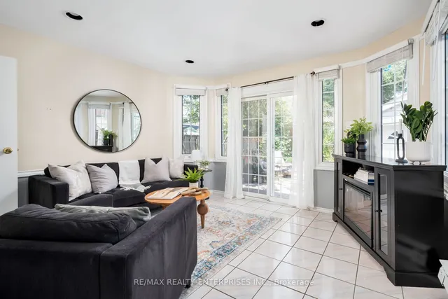 Additional image 17 of 168 Dunraven Dr