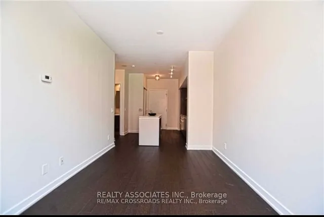 Additional image 9 of 1030 King St Unit 466