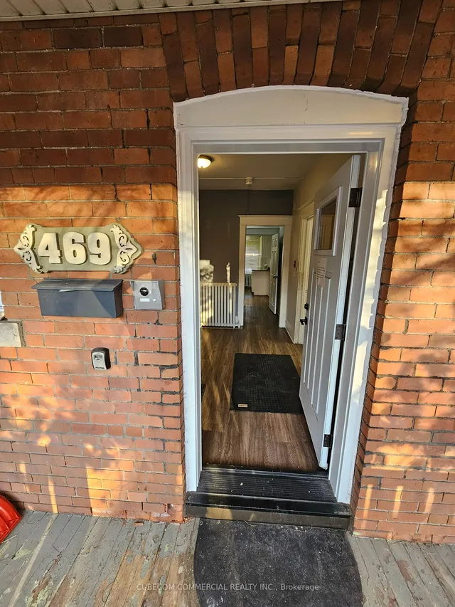 Additional image 8 of 469 Pape Ave