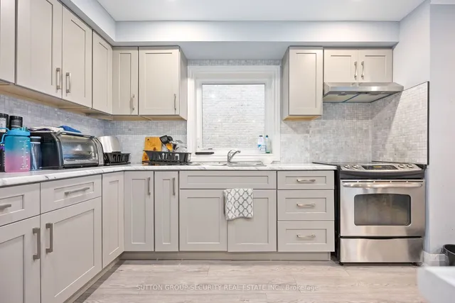 Additional image 12 of 1104 Glengrove Ave