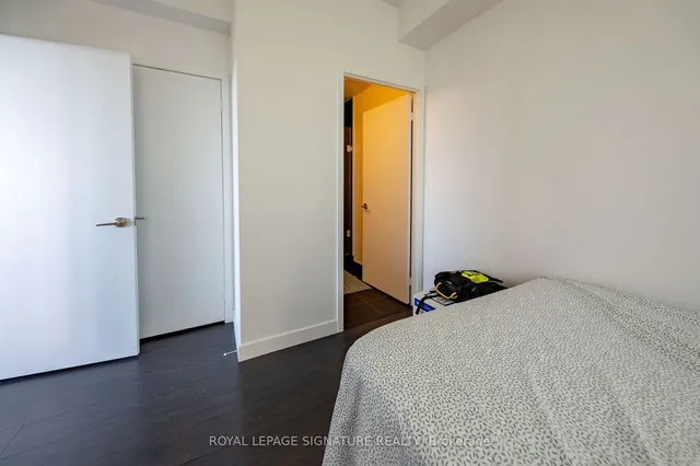 Additional image 24 of 8 Eglinton Ave Unit 3802
