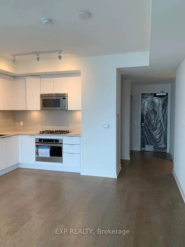 Additional image 2 of 20 Lombard St Unit 4009