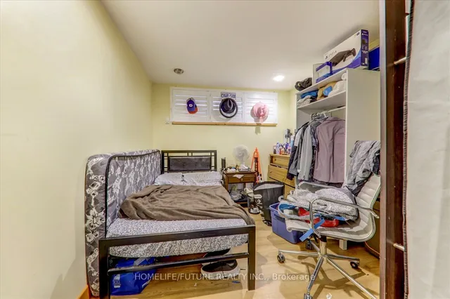 Additional image 21 of 8 Bonacres Ave