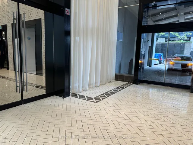 Additional image 25 of 20 Blue Jays Way Unit 1019