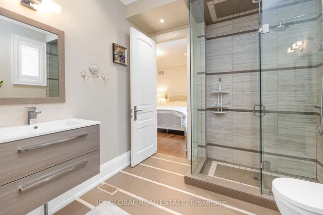 Additional image 28 of 26 Citation Dr