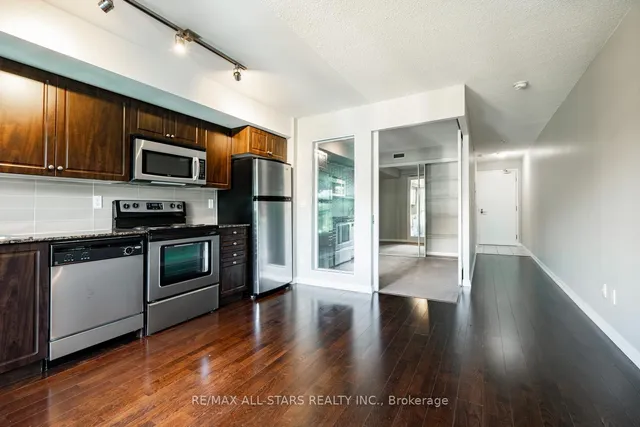 Additional image 7 of 209 Fort York Blvd Unit 471