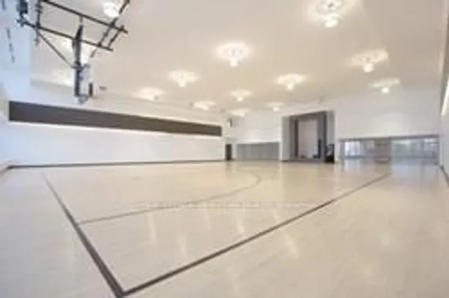 Additional image 25 of 170 Sumach St Unit 401