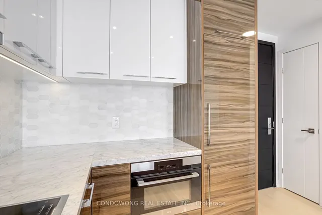 Additional image 10 of 488 University Ave Unit 4811