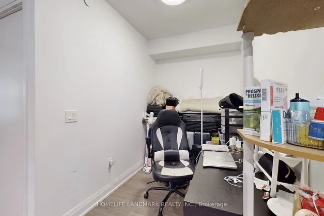 Additional image 23 of 77 Mutual St Unit 810