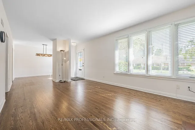 Additional image 6 of 54 Robin Hood Rd