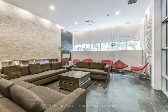 Additional image 29 of 59 East Liberty St Unit 1208