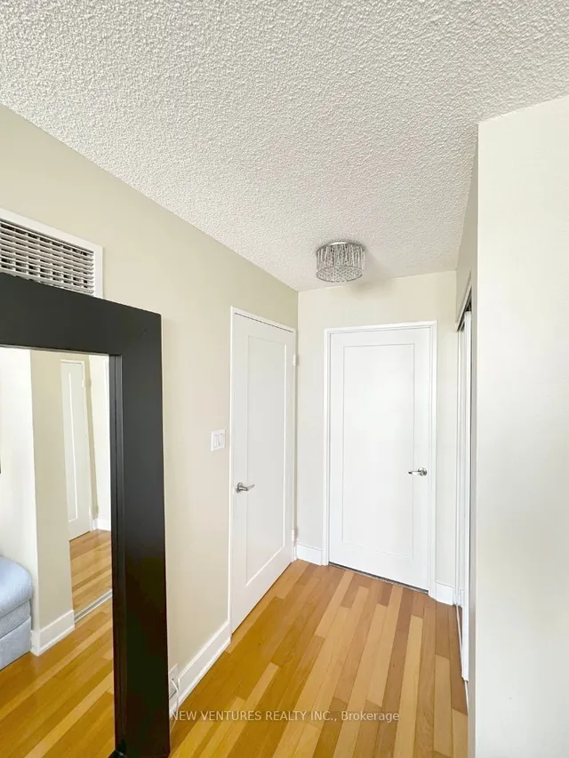 Additional image 16 of 88 Corporate Dr Unit 2203