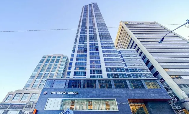 395 Bloor St Unit 3206