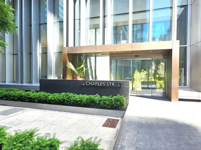 42 Charles St Unit 1902