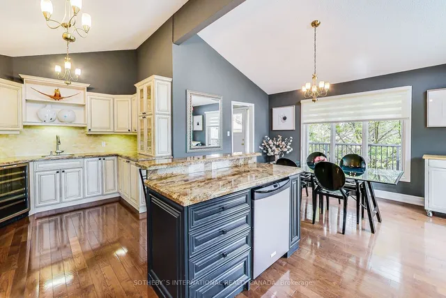 Additional image 12 of 41 Meadowcliffe Dr