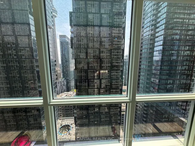 Additional image 6 of 327 King St Unit 3003