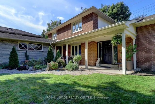 Additional image 4 of 8 Bell Royal Crt