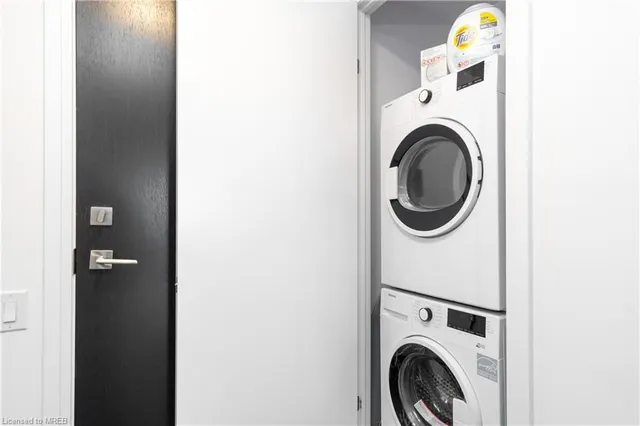 Additional image 19 of 4208 Dundas Street West Unit 315