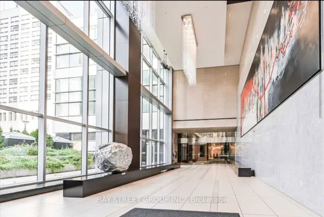 Additional image 8 of 386 Yonge St Unit 720