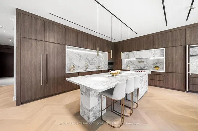 Additional image 7 of 184 Poyntz Ave