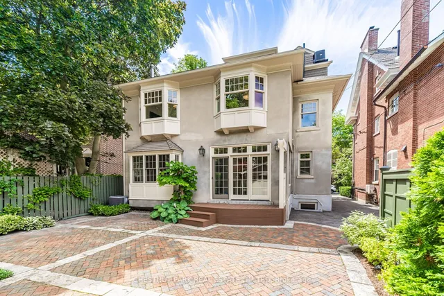 Additional image 32 of 32 Roxborough St