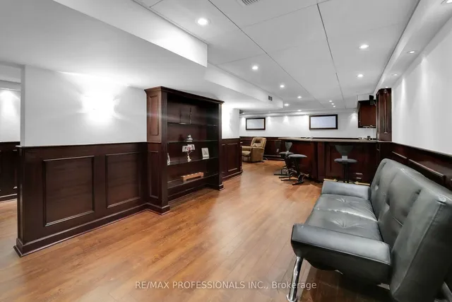 Additional image 21 of 33 Bonnyview Dr