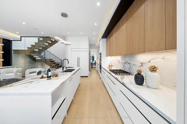 Additional image 10 of 68 Lynnhaven Rd