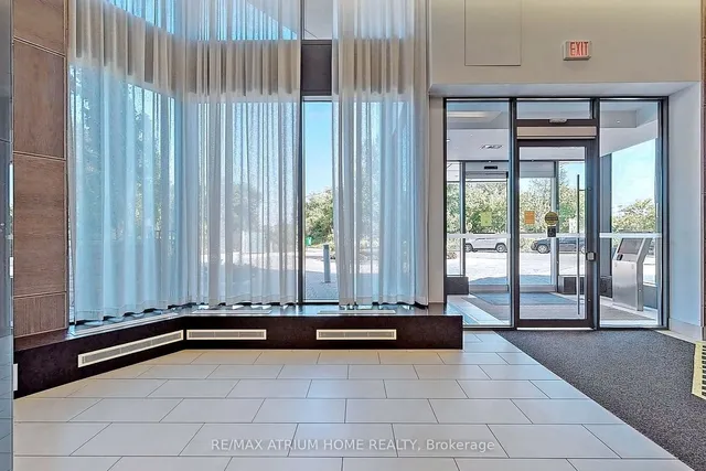 Additional image 10 of 160 Vanderhoof Ave Unit 1018